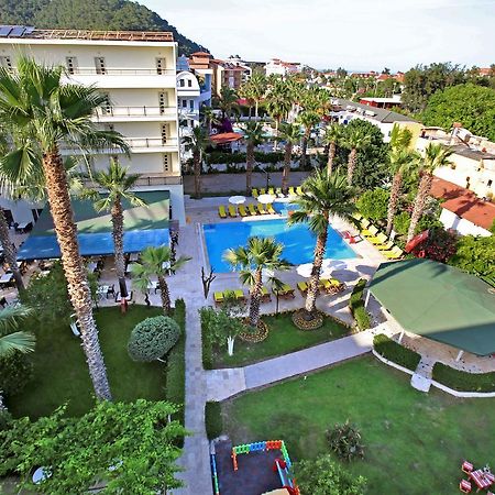 Twins Hotel Kiris Luaran gambar