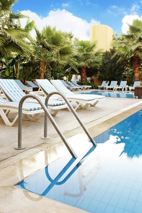 Twins Hotel Kiris Luaran gambar