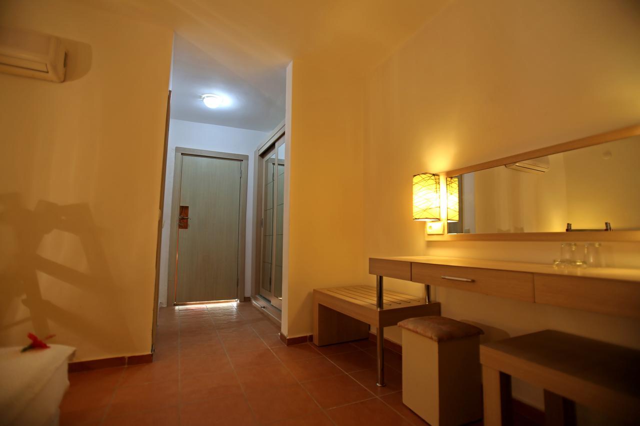 Twins Hotel Kiris Luaran gambar