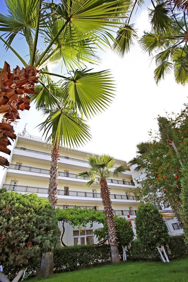 Twins Hotel Kiris Luaran gambar